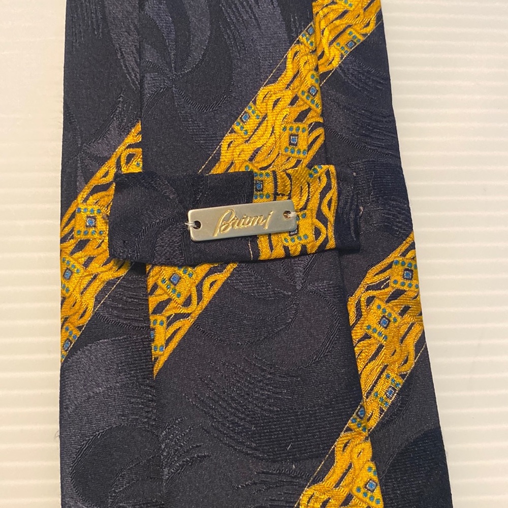 Brioni navy + gold silk tie